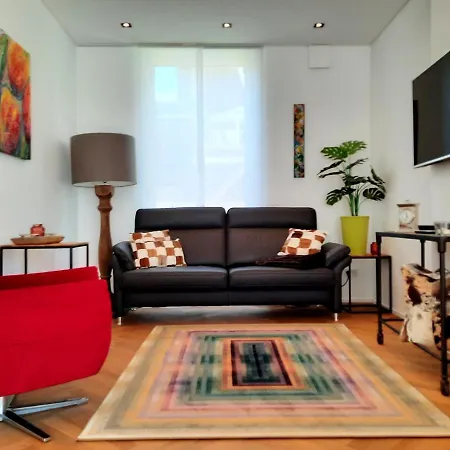 Neu - Moselauszeit Daire