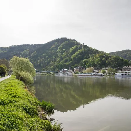 Neu - Moselauszeit Daire *