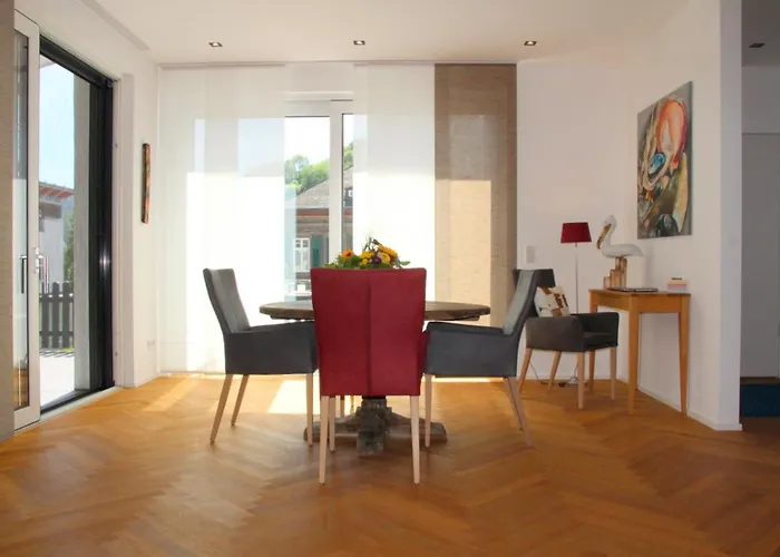 Апартаменты Neu - Moselauszeit Трабен-Трарбах